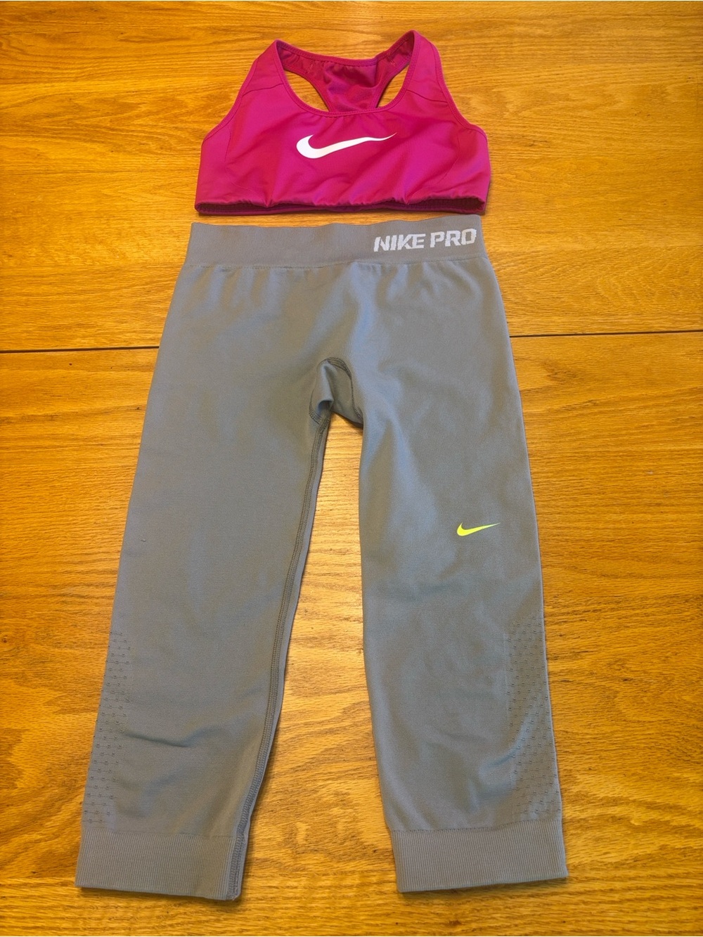 Nike kids Fuchsia Sports Bra with Gray Nike Pro Cropped Leggings - Picture 8 of 10